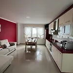 Maria De Lucia - Piso B Appartement Arou