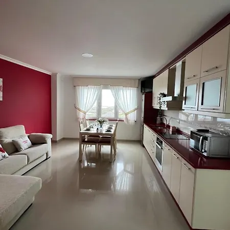 Maria De Lucia - Piso B Apartment Arou