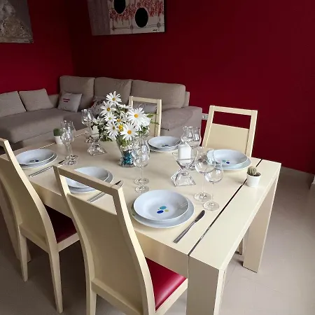 Maria De Lucia - Piso B *