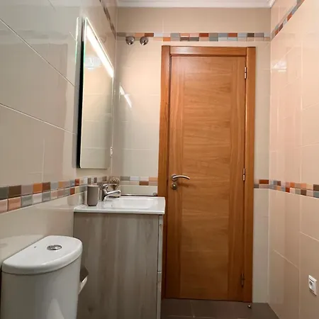 Maria De Lucia - Piso B Apartment Arou
